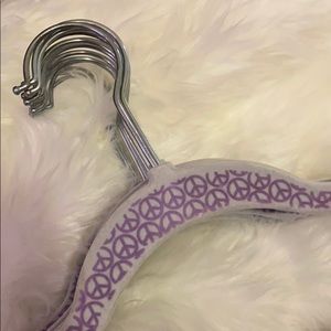 3 for $20❣️Velvet Peace Sign Adult Hangers 15 pcs